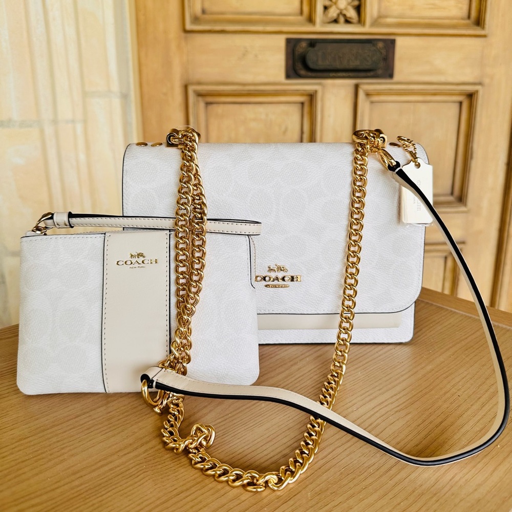 Coach White and Gold Women's Bag Set